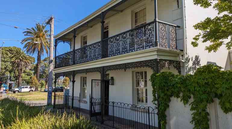 352 Moray Street, South Melbourne
