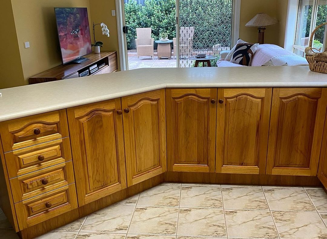 Kitchen Cabinet Doors with Wooden Finish and Drawers