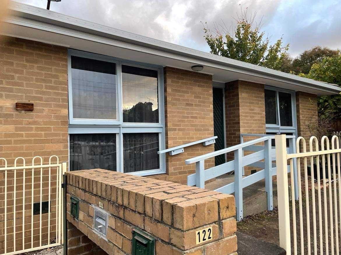 Exterior repaint, Northcote