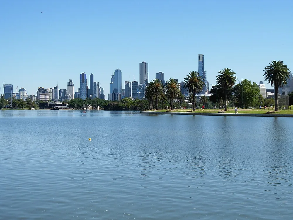 Albert Park Lake