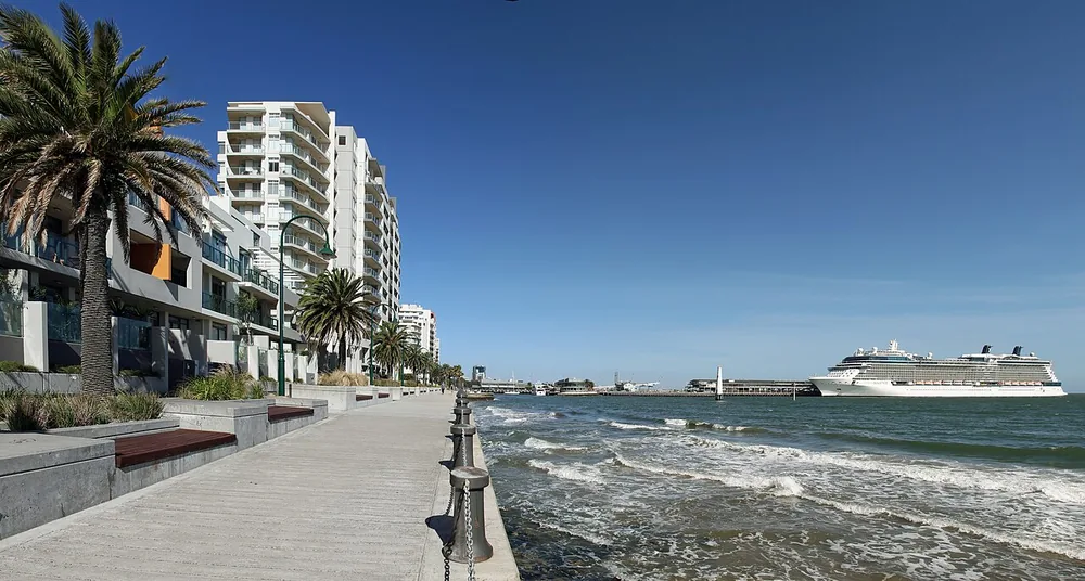 Beacon Cove, Port Melbourne